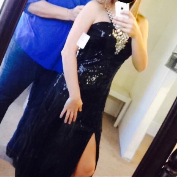 Formal Dress - Picture 3 of 3